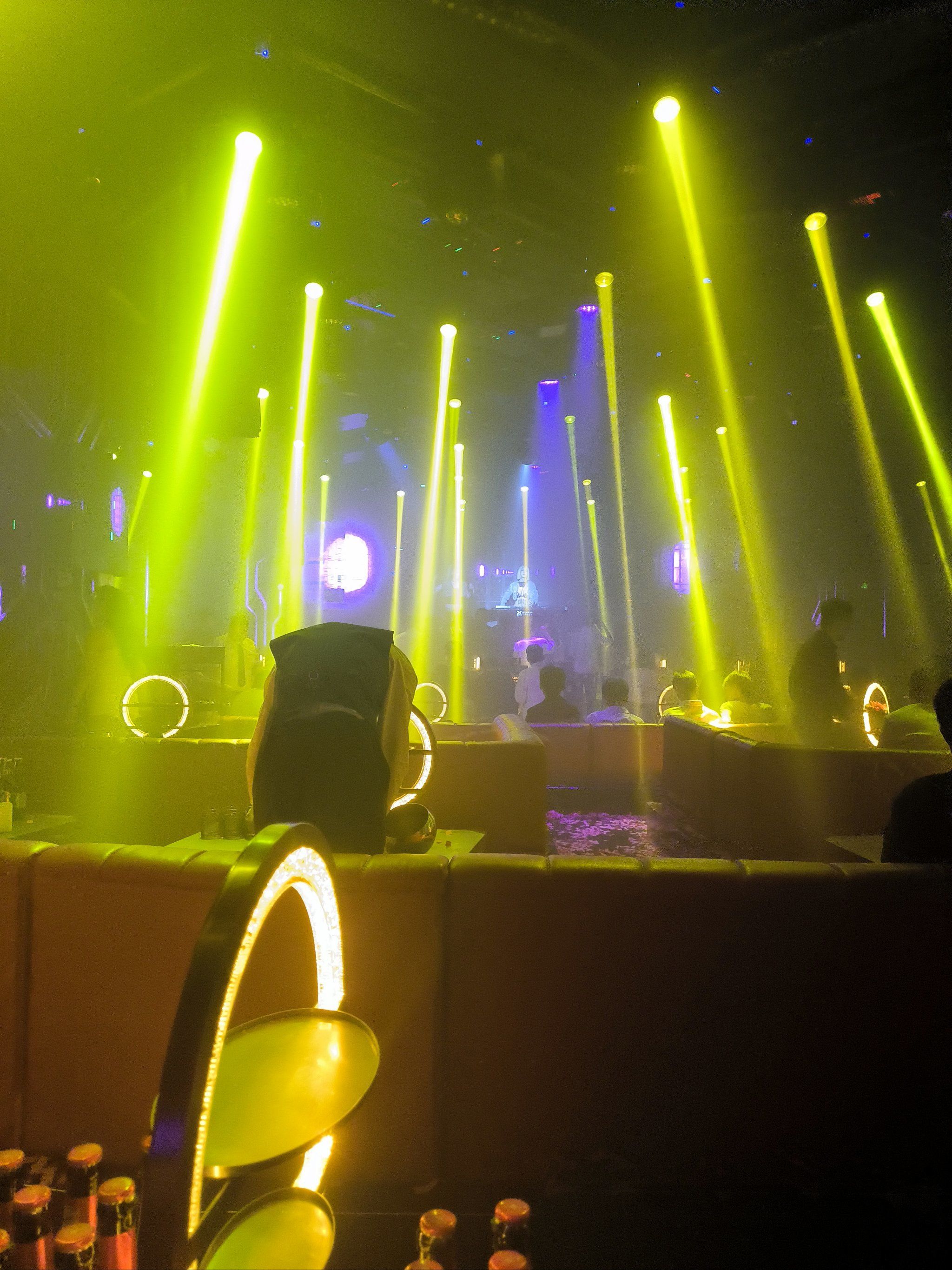 鹰潭商务ktv推荐单人商务ktv体验-月湖区ktv预定